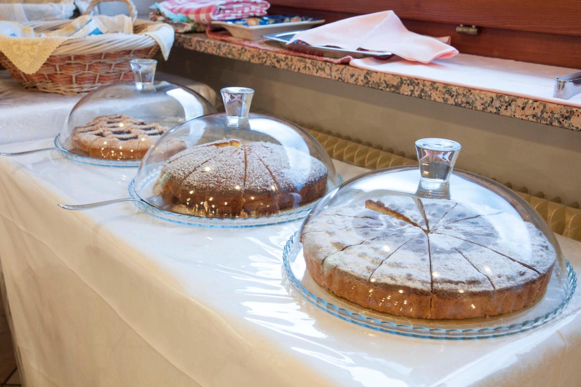 Garni Mariolina Acomodação com café da manhã Falcade Exterior foto